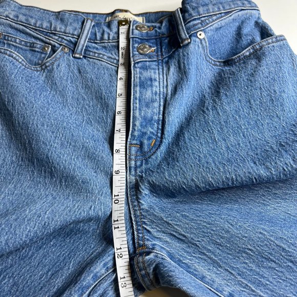 Madewell The Perfect Vintage Wide-Leg Jean in Harding Wash: Button-Fly Edition - Picture 10 of 16